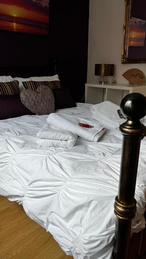 Home From Home, Close To Redditch Hospital Abb Екстериор снимка