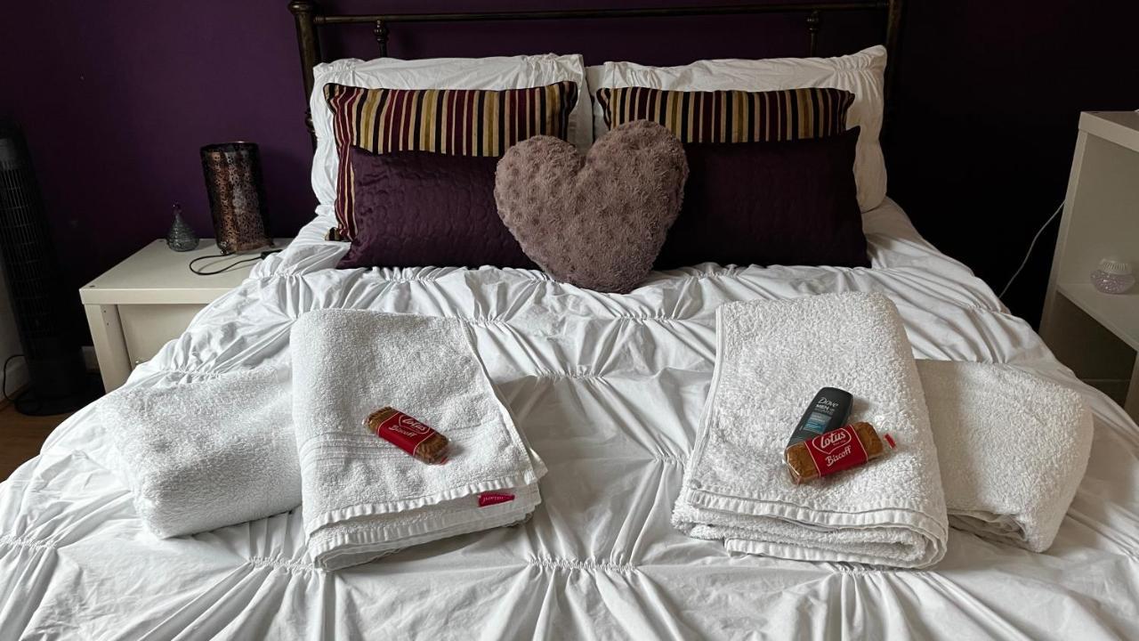 Home From Home, Close To Redditch Hospital Abb Екстериор снимка
