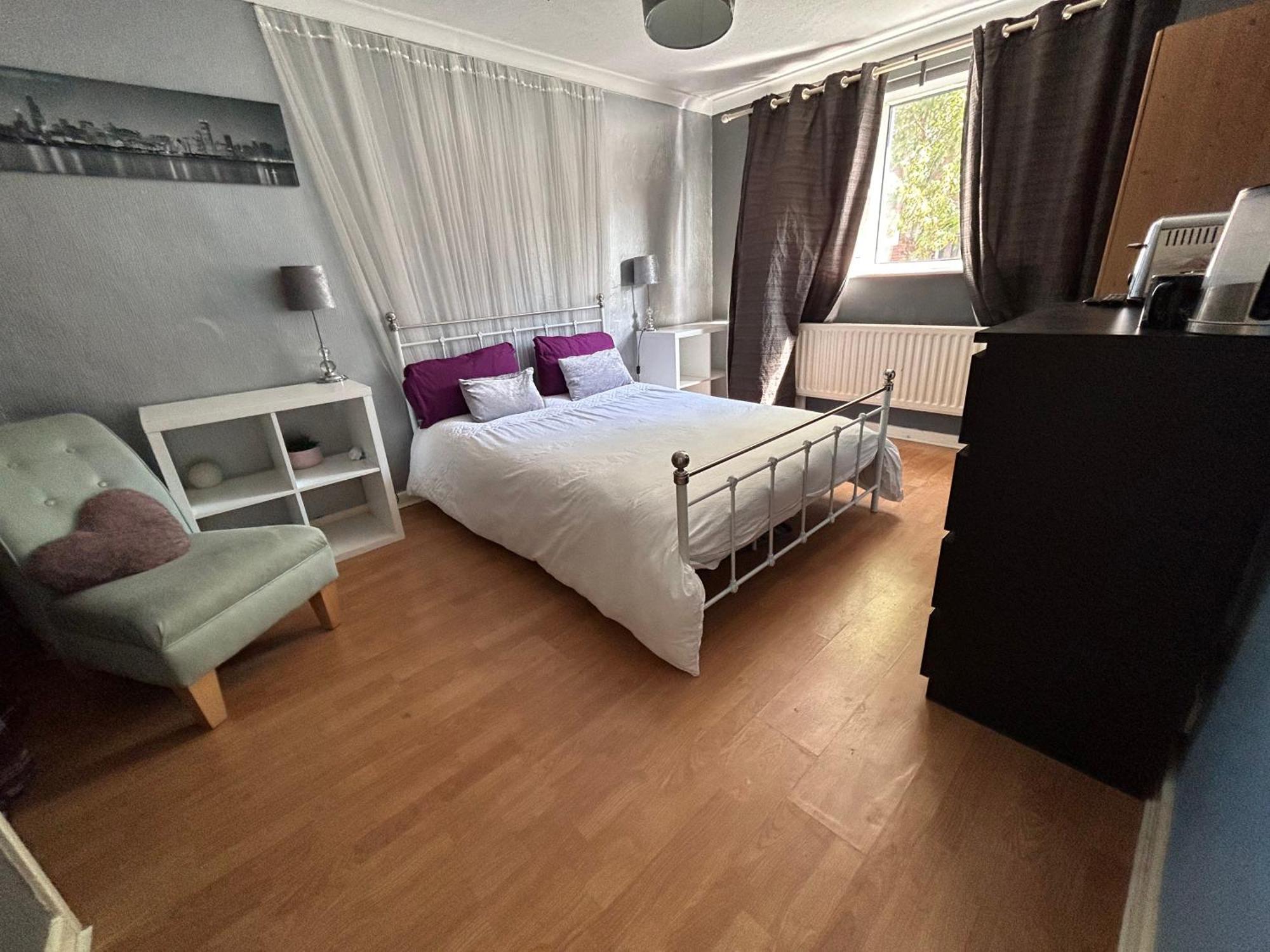 Home From Home, Close To Redditch Hospital Abb Екстериор снимка